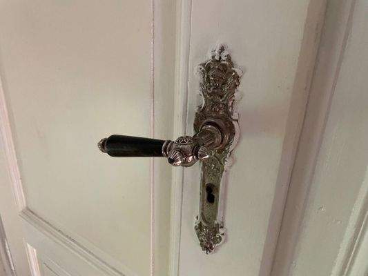 004020156800_302_299_12092023153445881