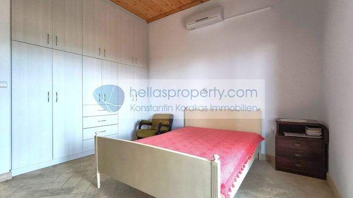 dbb962c2984c4880aa61d8a9d4d0bd97-original