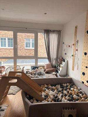 Flur mit Spielzimmer