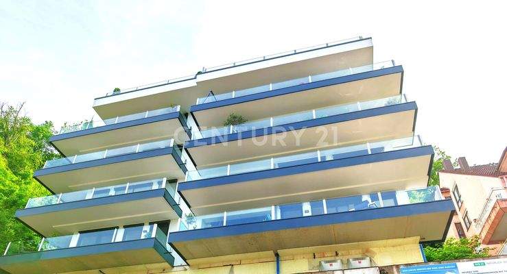 Wunderschöner Neubau kurz vor der Fertigstellung