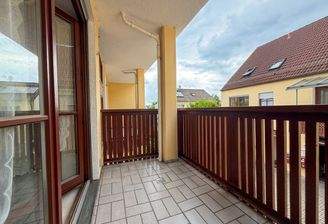 Balkon (KI optimiert)
