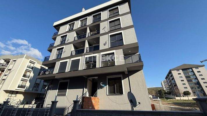 City View Brand-New Apartment in İzmir Menemen