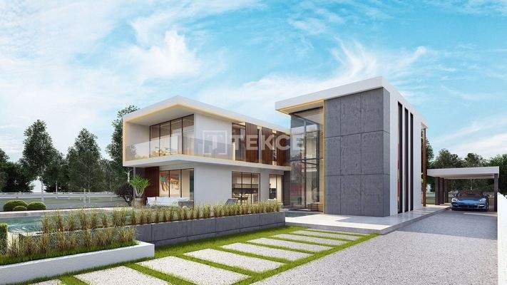 Detached Villa with a Pool near the Beach in İzmir Çeşme