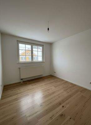 Schlafzimmer (nach Renovierung)