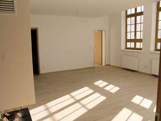 05 Wohnzimmer_Kueche2.jpg