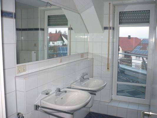 Badezimmer Ansicht 1