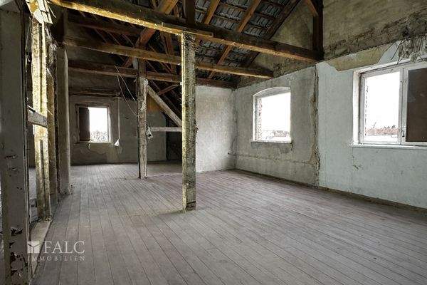 Dachgeschoss - Ist-Zustand (leergeräumt)