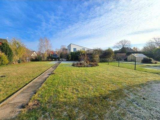 Weitläufiger Garten mit herrlichem Blick ins Grüne