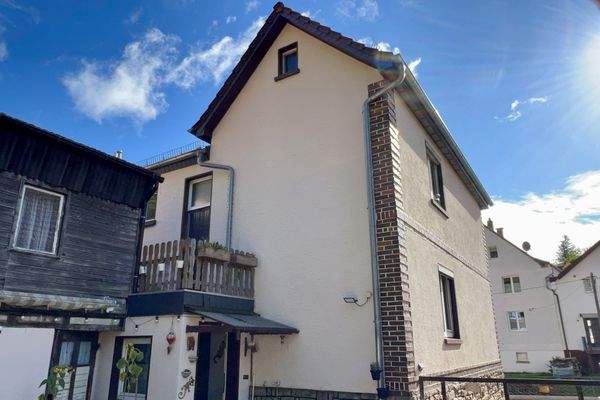 Rück- und Seitenansicht, Blick vom Hof