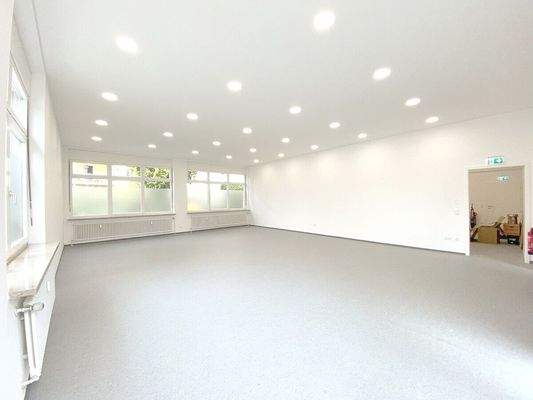 Weitere Ansicht 80 qm Lagerraum