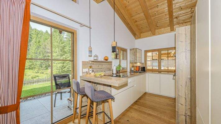 KITZIMMO-Zwei Luxuschalets mit Panoramablick in Top-Ruhelage kaufen - Immobilien Steinberg Tirol.