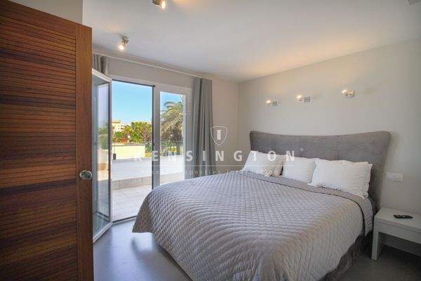 Villa in Ciudad Jardin Schlafzimmer