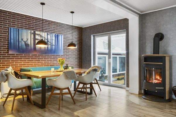 Wohnzimmer/Esszimmer