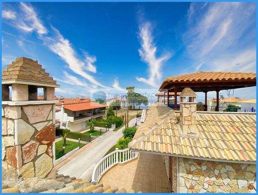 4568fe3ab3c445dc9e8ba29ace9fb8b0-original