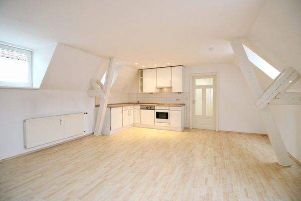 geräumiger Wohnbereich