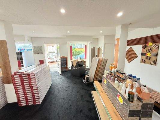 WhatsApp Image 2025-09-17 at 16.45.47 (2).jpeg