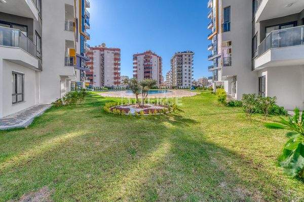 Furnished Apartment in Alanya Mahmutlar Center