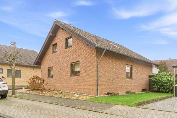 evtl. Platz für eine zweite Garage