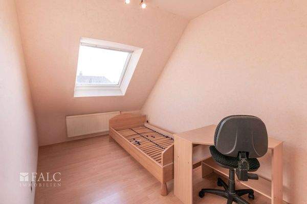 1. OG Schlafzimmer 3