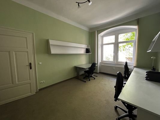 Büro 1