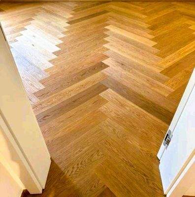 Hochw. XXL-Fischgräten-Böden