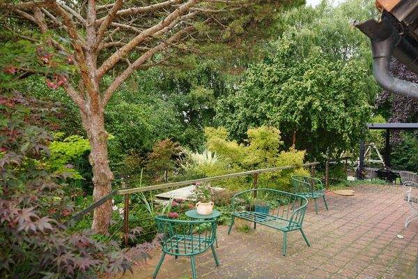 Relaxen am Koi-Teich