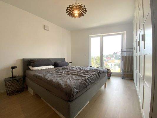 Schlafzimmer/Kinderzimmer/Büro