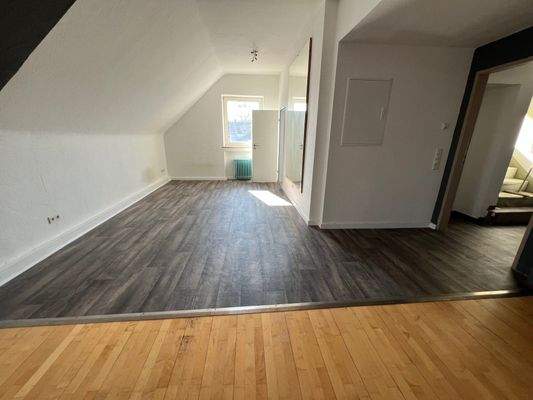 Raum 2 vorderer Bereich.jpg