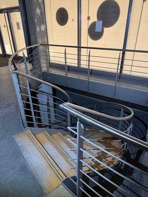 Treppe zum Untergeschoss