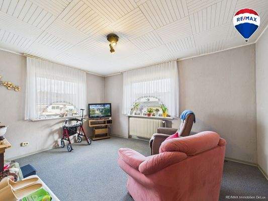RE/MAX Immobilien DeLux Einfamilienhaus Merzig-Besseringen Wohnzimmer