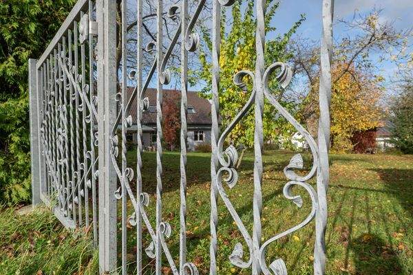 Einfahrtstor zum Garten