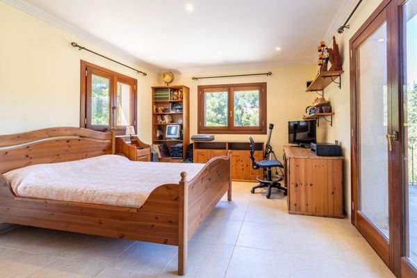 Bedroom (1)