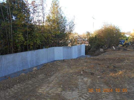 L-Scheiben entlang der Grundstücksgrenze