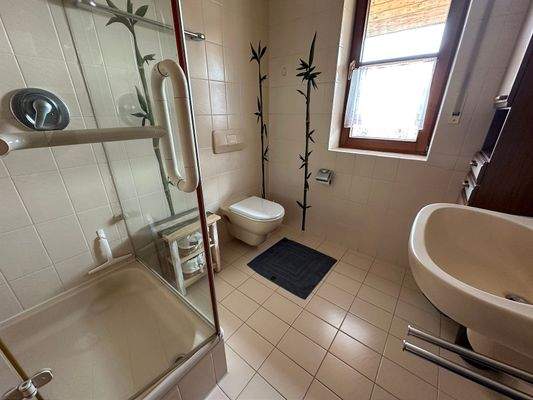 zusätzliches Bad im OG 