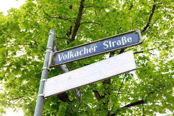 In der Volkacher Straße zu Hause