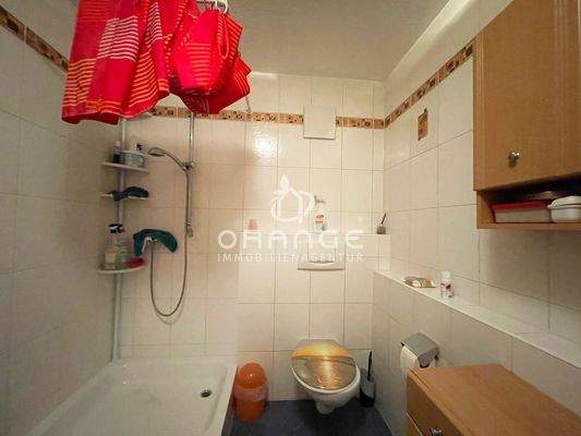 Ihr Vollbad im 1. OG...