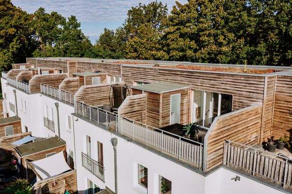 Außenansicht der gepflegten Dachterrassen