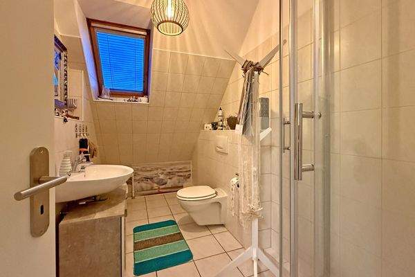 Duschbad Dachgeschoss