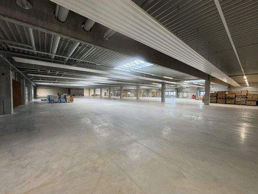 Blick in das OG von Halle 2