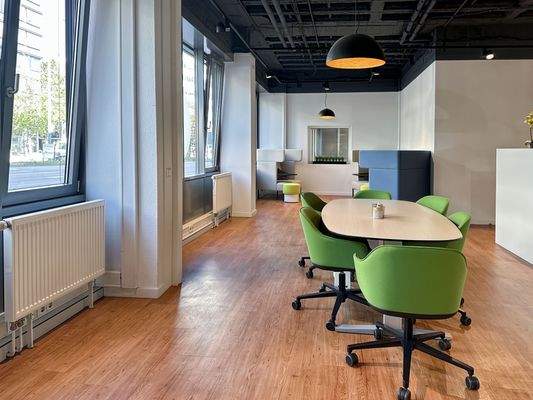 Regus_Stuttgart Friedrichstrasse_Germany_Centre 28