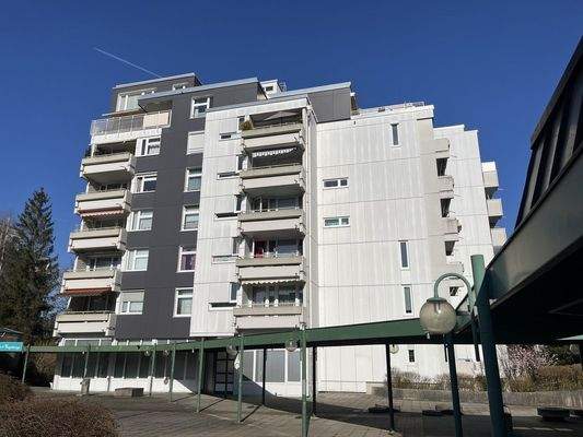 Seitenansicht Gebäude