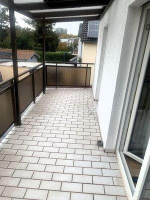 Aussen 5 Aufgang Terrasse