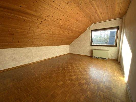 großes Elternschlafzimmer