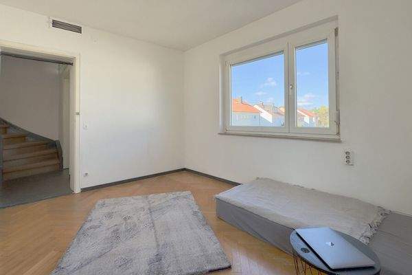 Kinderzimmer/ Büro Obergeschoss