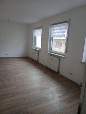 Wohn-und Schlafraum.jpg