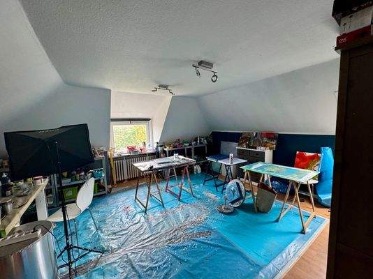 Zimmer 2 OG Hobbyzimmer / Malzimmer
