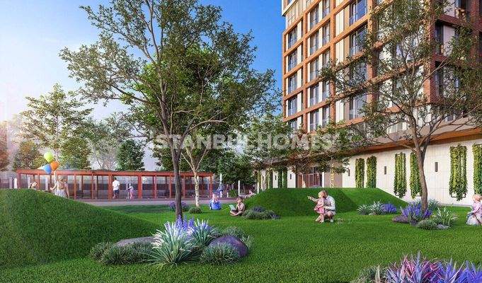 City-View Flats in a Complex with Pool in Kadikoy Istanbul