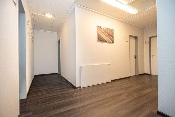 Einladender Dielenbereich im Obergeschoss