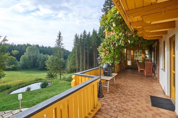 Terrasse (EG)