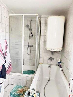 Badezimmer KG